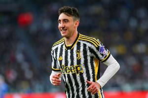 意天空預測尤文vs多特首發：坎比亞索復出，麥肯尼和奧蓬達競爭