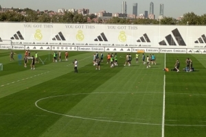 記者：皇馬對陣西班牙人賽前訓練，阿諾德、呂迪格、門迪三人缺席