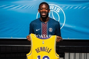 跨界聯動！湖人官方祝賀登貝萊榮膺2025年金球獎