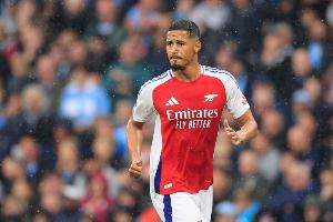 薩利巴：我以前踢前鋒進(jìn)球如麻，拉莫斯是歷史最佳中衛(wèi)