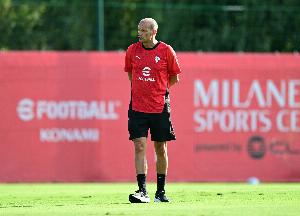 帕柳卡：現(xiàn)在的阿萊格里更加沉著冷靜，賦閑一年讓他積蓄巨大能量