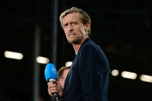 克勞奇：感覺曼聯(lián)有三個(gè)二門，不理解為何沒簽多納魯馬或馬丁內(nèi)斯