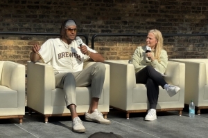 特納：字母哥現在是我隊友了 我們的內線組合強得可怕