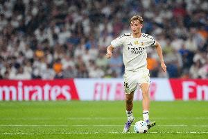 赫伊森父親：我兒很謙遜不追女孩子，夢想實現(xiàn)三冠王和拿世界杯