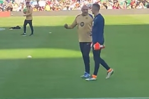 身兼二職！每體：巴薩門將教練拉蒙兼任定位球教練，本賽季功勞大