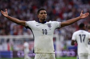 郵報撰文：圖赫爾球隊容不下