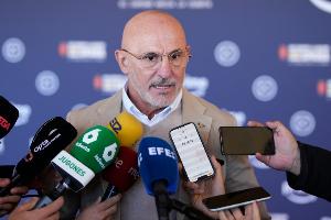 巴薩跟隊：德拉富恩特似乎不知亞馬爾傷缺1個月，我們需有所反應