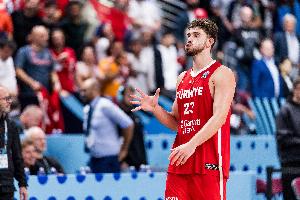 杜蘭特：申京在歐錦賽表現很精彩 我很期待每天都見證他的成長