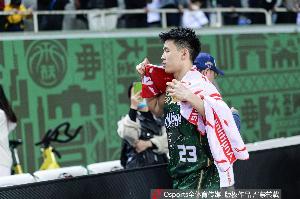 林葳最強校友都有誰？鴨王&狄龍在列 包含WNBA的同年狀元和榜眼！