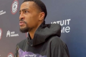 首發(fā)對自己是否重要？科林斯：能首發(fā)當然不錯 但順其自然就好