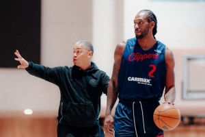 快船曬今日訓練照：小卡持球盧指揮跑位 哈登投籃&比爾運球瞬間