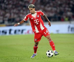 埃貝爾：迪亞斯積極防守的態度很了不起，既能進攻又能成防守保障