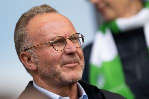 卡拉格：魯梅尼格對沃爾特馬德毫無尊重，簡直笑話，支持狠狠打臉