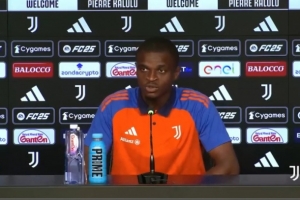 卡盧盧：米蘭幸運的是沒有歐戰(zhàn)，所以體能可能更充足