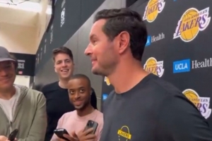 詹姆斯決定二？雷迪克打趣：你們都是白癡 現在都知道是廣告了吧