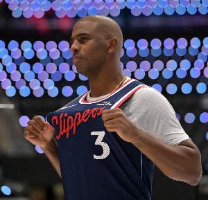 記者：保羅作為歷史前3控衛 在40歲高齡仍發揮積極影響 難能可貴