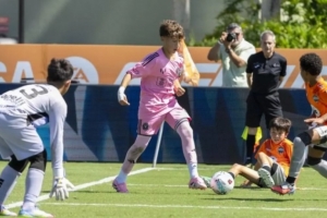 每體：蘇亞雷斯之子本杰明表現(xiàn)出色，閃耀西甲未來之星錦標(biāo)賽