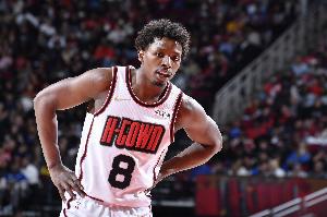 泰特：我過去兩年感覺都是在靠一條半腿在打球 希望我能如期復出