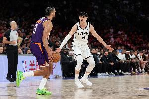 媒體人：要給小曾這樣敢出去的送上祝福 不要讓下一代再停住腳步