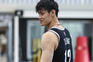 曾凡博還沒上場！媒體人：NBA到處是人情世故 怎么就在中國拎不清