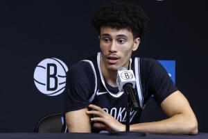 網(wǎng)記：特拉奧雷尚無(wú)法應(yīng)對(duì)NBA防守 中國(guó)解說(shuō)員稱其表現(xiàn)“災(zāi)難級(jí)”