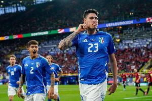 巴斯托尼累計(jì)黃牌停賽缺席下一場世預(yù)賽，將提前返回國米備戰(zhàn)意甲