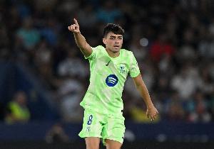 佩德里：我媽總強迫我在比賽日刮胡子，不然她會責怪我