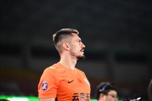 布爾克談對國安染紅：我明白了中超的判罰尺度和歐洲完全不一樣