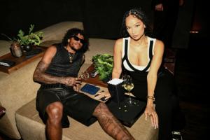 咋回事？杰倫-格林中國賽兩場都沒打 但期間腿筋再次拉傷