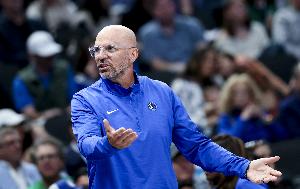 基德談先發(fā)：防守沒事進攻會陷入停滯 想用空切創(chuàng)造機會傳球串聯(lián)