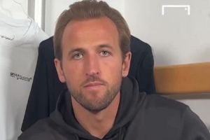 凱恩列各個號碼代表性球員：10號梅西、7號C羅、8號蘭帕德