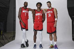 西部第幾呢？火箭17人名單：杜蘭特&申京&阿門領銜 雨姐雙向合同