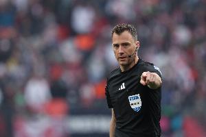 官方：德國裁判茨瓦爾將執法切爾西vs阿賈克斯