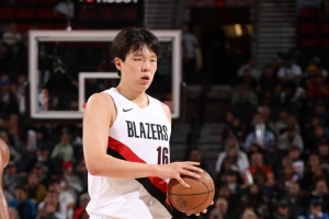 劉維偉：開拓者首節就擺了3套輪轉 楊瀚森的3分鐘輪轉作用很好