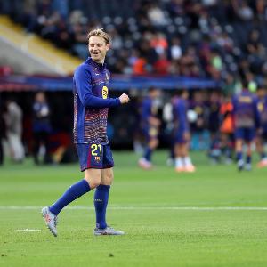 阿斯：德容因腸胃炎缺席訓練，但有望趕上國家德比