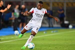 晚郵報：埃斯圖皮尼安仍受腳踝舊傷困擾，他想下周踢亞特蘭大復出