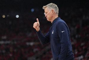 收官陣容誰打分衛？科爾：這不重要 現代籃球就是無位置籃球