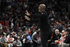 比盧普斯導師！薩姆-米切爾：會支持他 真相弄清前我不相信這事