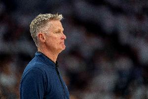 科爾：現在的籃球排陣只要能拉開空間就行 我們有很多人站了出來