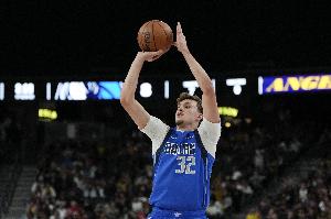 球迷喊炒掉哈里森？弗拉格：不知道這事 我在專注于比賽