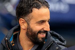 想不到吧！9輪后曼聯排名第四領先利物浦1分，利物浦排第六