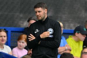 布萊頓主帥：今天球隊執行力出了問題，夢劇場球迷聲浪確實震撼