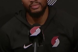 得到球隊老大認可了??利拉德：楊瀚森真的很會打球！！！